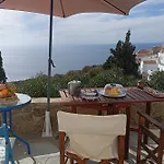 Holiday home Daphne