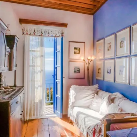 Daphne Holiday home Nikia